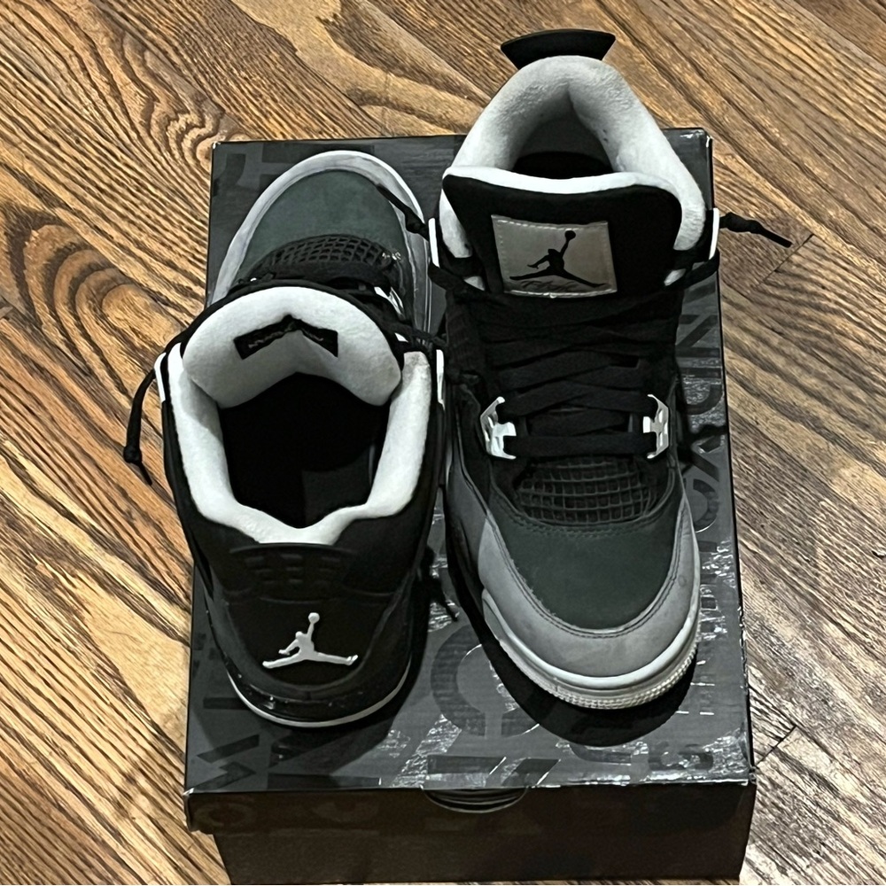 Jordan Black and White Sneakers Athletic Design